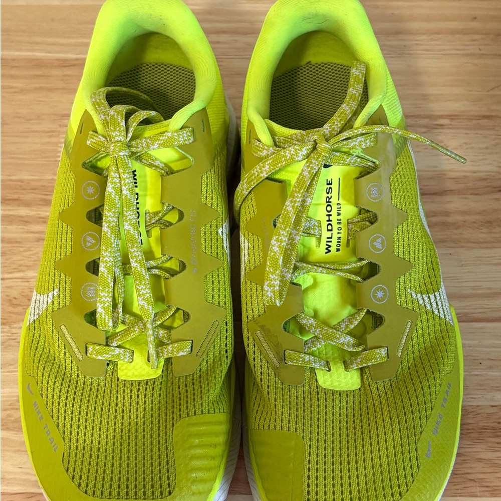 Nike Wildhorse Neon Green Trail Shoes - Picture 5 of 13